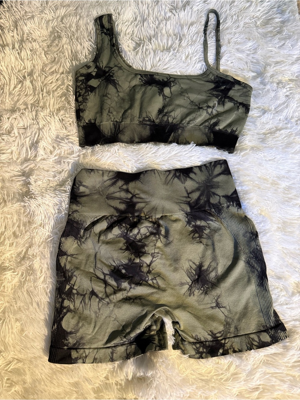 SHEIN Olive Green and Black Tie-Dye Athletic Shorts Set